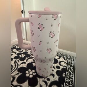 HydroJug  Wildrose Floral 40 oz Traveler Tumbler